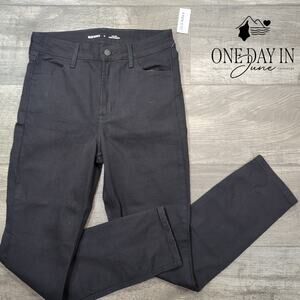 Old Navy High Rise Wow Straight Leg Jeans Size 6
